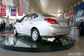 2008款现代伊兰特悦动