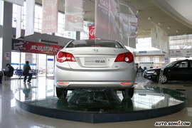 2008款现代伊兰特悦动