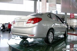 2008款现代伊兰特悦动