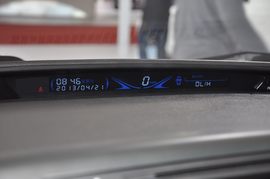 2013款比亚迪M6上海车展实拍