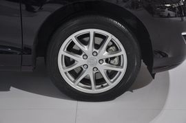 2013款比亚迪M6上海车展实拍