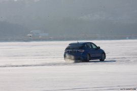 斯巴鲁雪地试驾