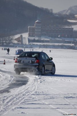 斯巴鲁雪地试驾
