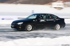 斯巴鲁雪地试驾