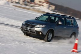 斯巴鲁雪地试驾