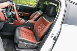 2017款雪铁龙天逸C5