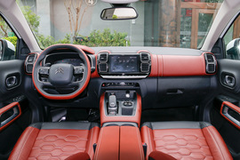 2017款雪铁龙天逸C5