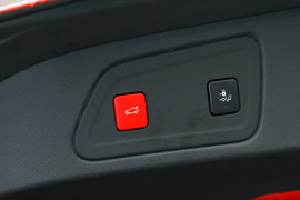 2017款雪铁龙天逸C5