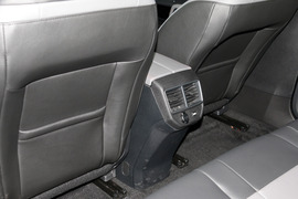 2017款雪铁龙天逸C5