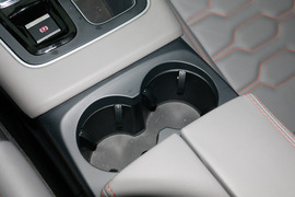 2017款雪铁龙天逸C5