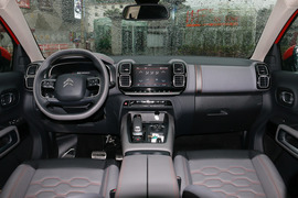 2017款雪铁龙天逸C5