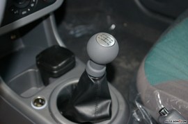 2009款力帆320内饰