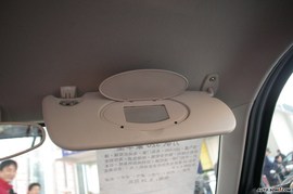 2009款力帆320内饰