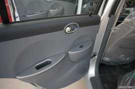 2009款力帆320内饰