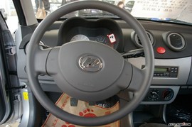 2009款力帆320内饰