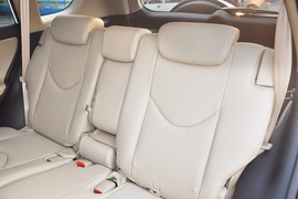 2013款丰田RAV4