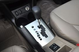 2013款丰田RAV4