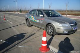 2008款斯柯达明锐冰雪测试