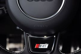 2013款奥迪S6