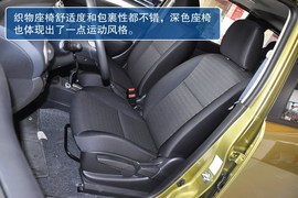 2013款东风日产骊威1.6L自动到店实拍图解