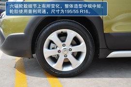 2013款东风日产骊威1.6L自动到店实拍图解