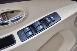 2013款金杯智尚S30