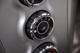 2013款金杯智尚S30