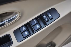 2013款金杯智尚S30