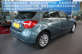2013款奔驰A级A180实拍