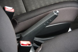 2013款东风日产新骊威劲锐版1.6L
