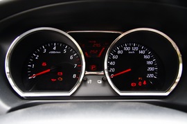 2013款东风日产新骊威劲锐版1.6L