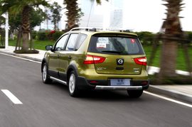 2013款东风日产新骊威劲锐版1.6L