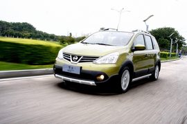 2013款东风日产新骊威劲锐版1.6L