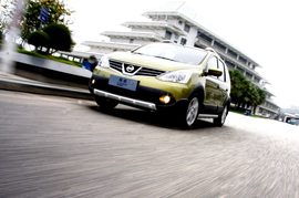 2013款东风日产新骊威劲锐版1.6L