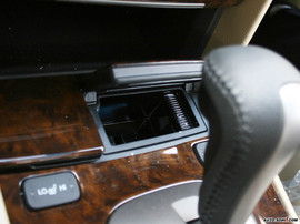 09款本田雅阁2.4LX