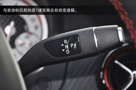 2013款奔驰A260运动型静态实拍