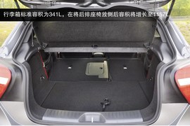 2013款奔驰A260运动型静态实拍