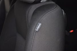 2013款福特野马敞篷版实拍