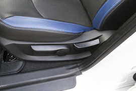 2017款吉利帝豪EV300尊贵型