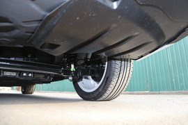 2017款吉利帝豪EV300尊贵型