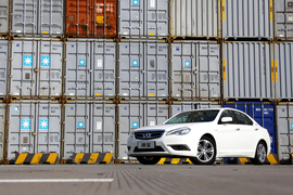 试驾北汽绅宝D系列2.0T豪华版