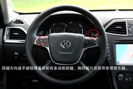 试驾北汽绅宝D系列2.0T豪华版