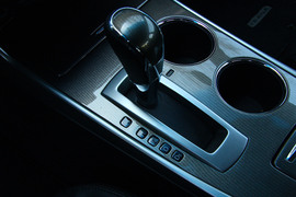 2013款日产新天籁动态试驾