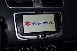 2013款铃木雨燕1.5L运动型AT