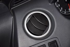 2013款铃木雨燕1.5L运动型AT
