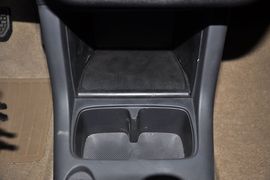 2013款铃木雨燕1.5L运动型AT
