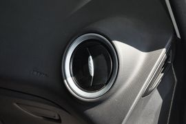 2013款嘉年华两厢1.5L