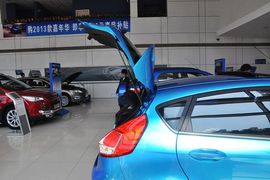 2013款嘉年华两厢1.5L