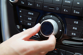 2013款一汽奔腾X80宁波试驾实拍