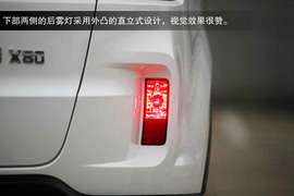 2013款一汽奔腾X80宁波试驾实拍